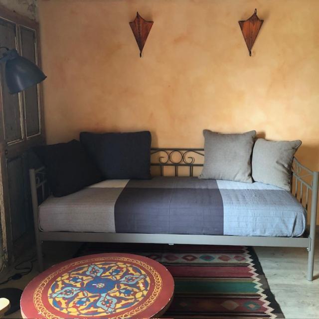 Mas De Costebelle Bed & Breakfast Bollene Exterior photo